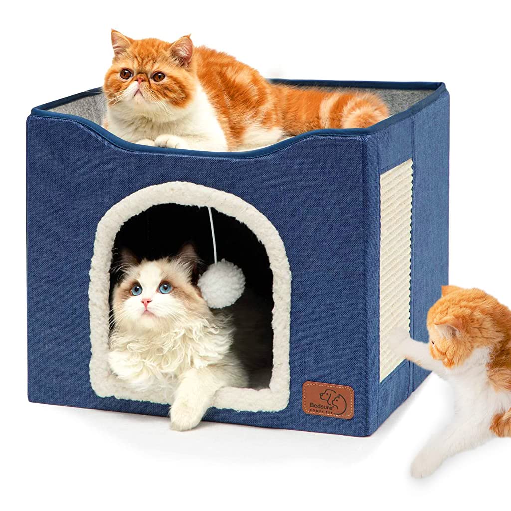 Cat House with Fluffy Ball